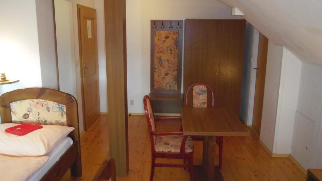 Pension Karolina Trnava Bilik gambar