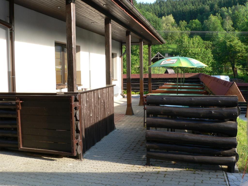 Pension Karolina Trnava Luaran gambar